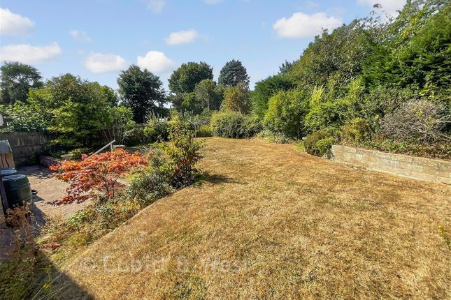 14, Olives Meadow, Uckfield photo 2
