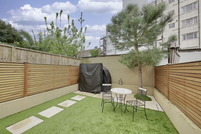 Terraced house for sale in Tonsley Street, Wandsworth