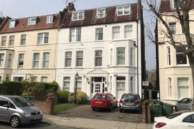 Parking/garage for sale in Greencroft Gardens, London