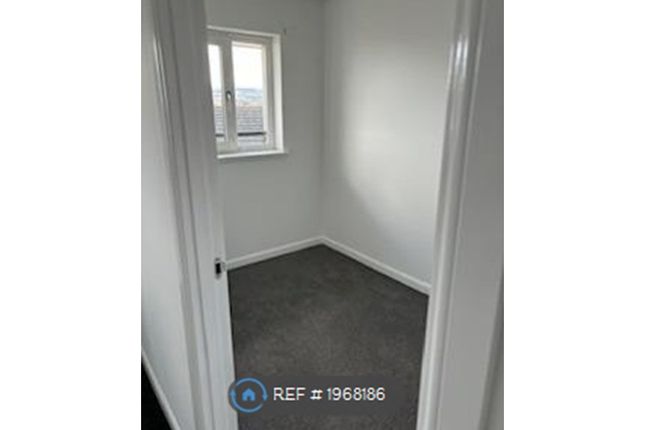 Terraced house to rent in South Chesters Place, Bonnyrigg