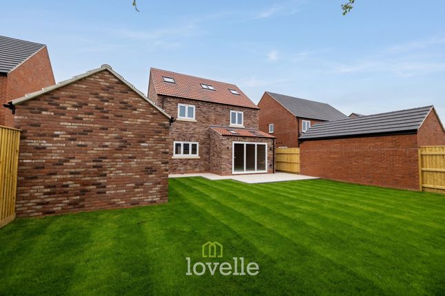 5, 5 Houghton Drive, Laceby photo 3