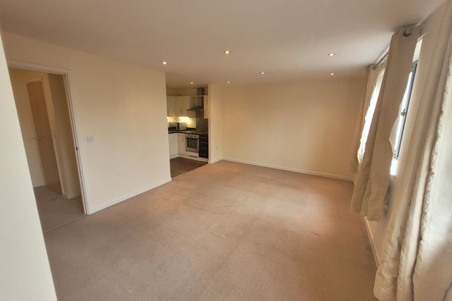 Apartment 33, Salubrious Court, Swansea photo 2