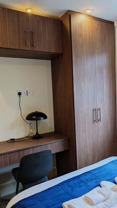Room 5, 14, Wellington Rd, Watford photo 5