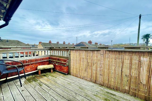 Flat 4, The Rock, Abbotsbury Road, Weymouth photo 4
