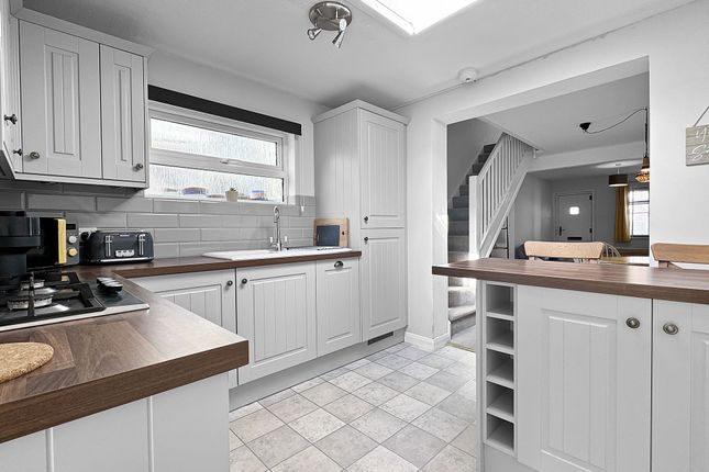 49 St. Marys Road, Cowes photo 3