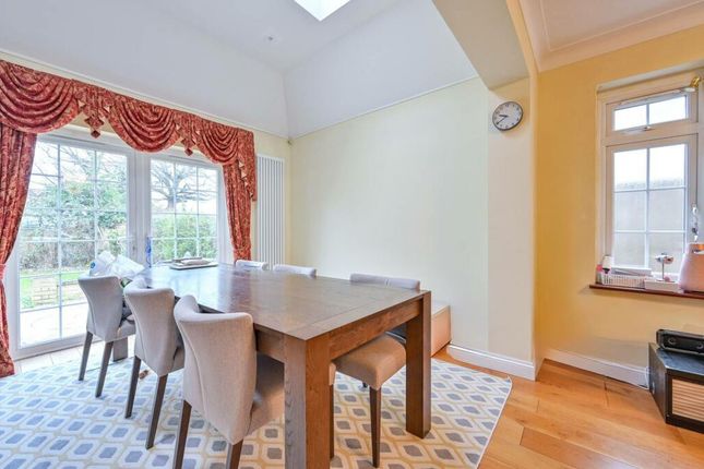 Terraced house to rent in Wendover Drive, London, Surrey