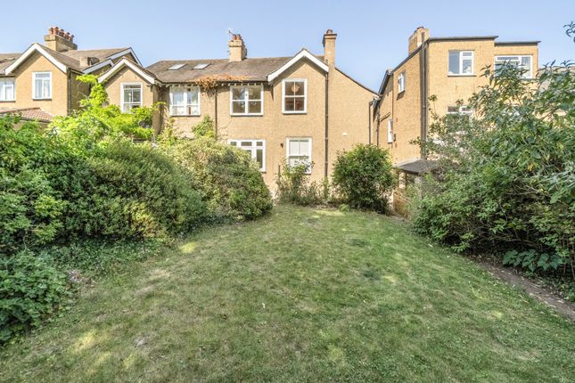 30, Hawthorn Road, Sutton photo 2