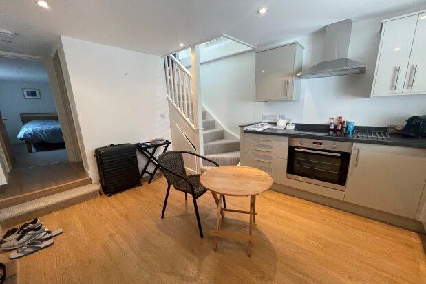 Flat to rent in 10 Sea View Terrace, St. Ives