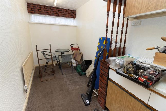 End terrace house for sale in Creslow, Gateshead