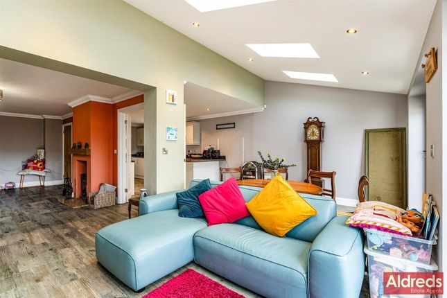 17, The Street, Lowestoft photo 2