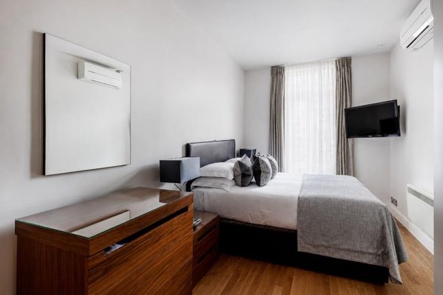 Flat 3, 120, Crawford Street, London photo 5