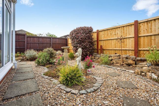 3, Sycamore Close, Nottingham photo 4