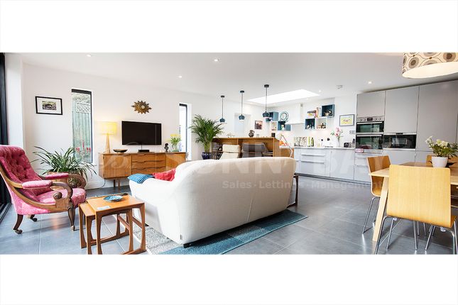Herbert Road Wimbledon Sw19 Room To Rent 47780029
