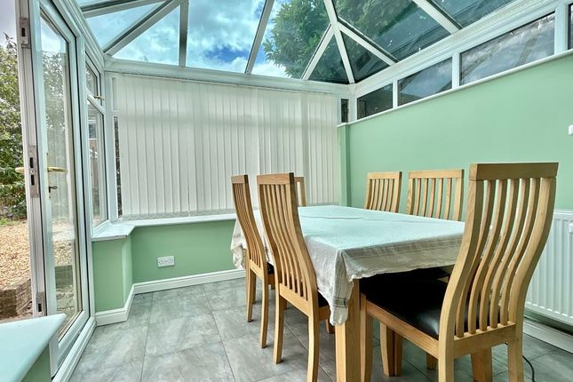 11, Moorland Road, Newport photo 4