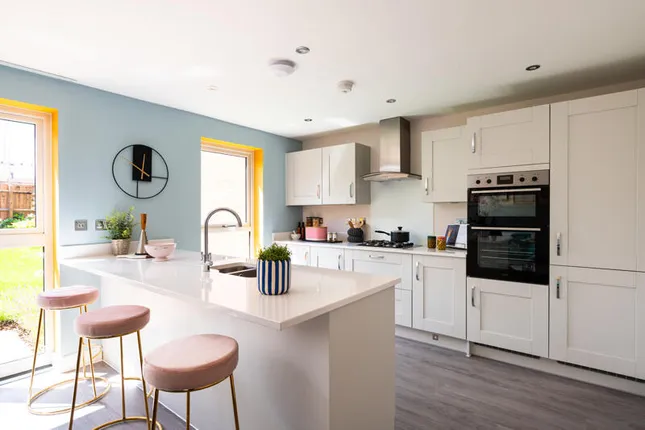 Taylor Wimpey - Sanders View at Perryfields