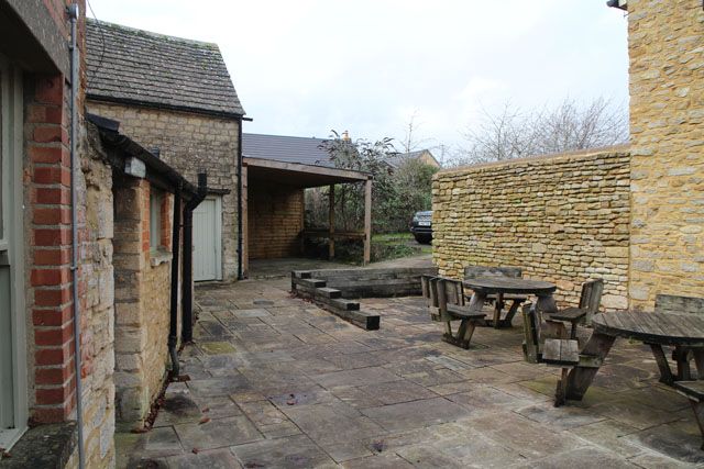 The White Horse Inn, The Ridings, Stonesfield, Witney photo 5