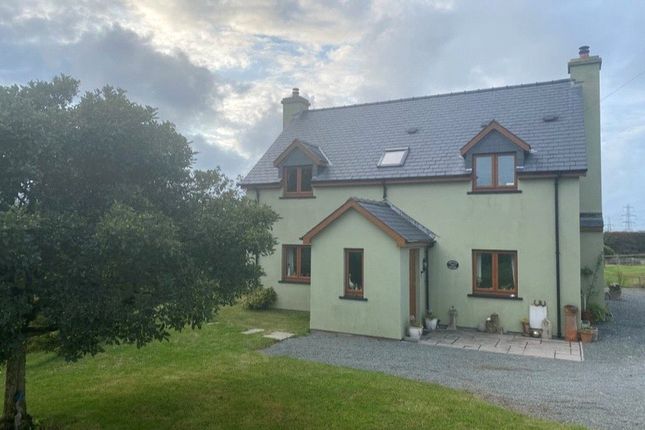Moreston Cottage,, Hundleton, Pembrokeshire photo 3