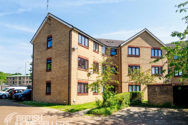 Thumbnail Flat for sale in Turnors, Harlow, Essex