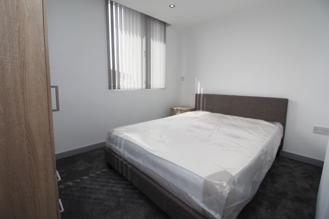 Flat to rent in Anlaby Road, Hull