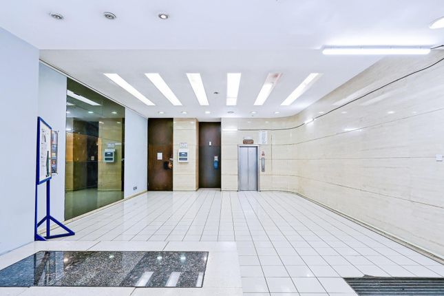 Flat 104, 30-40, Grafton Way, London photo 2