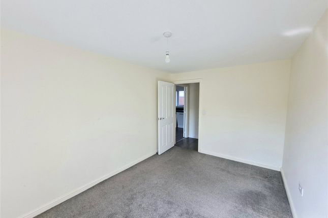 45, Parkside Crescent, Telford photo 4