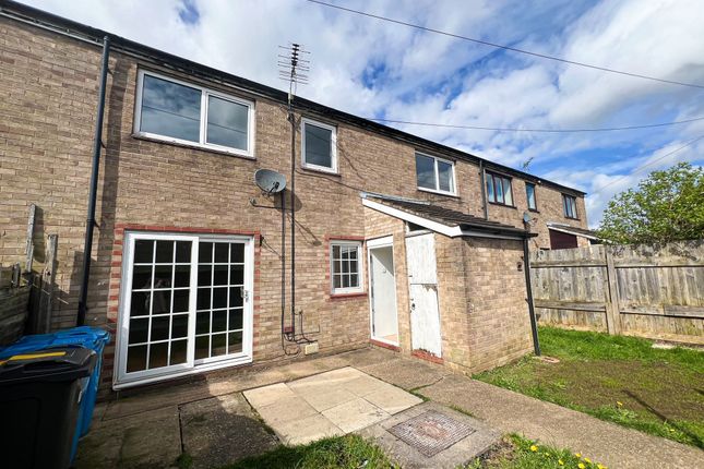 Thumbnail Terraced house to rent in Axminster Close, Bransholme, Hull