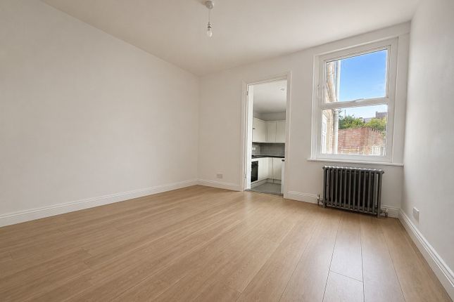 5 Dale Street, Tunbridge Wells photo 4