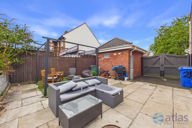 21s, Alder Wood Avenue, Liverpool photo 4