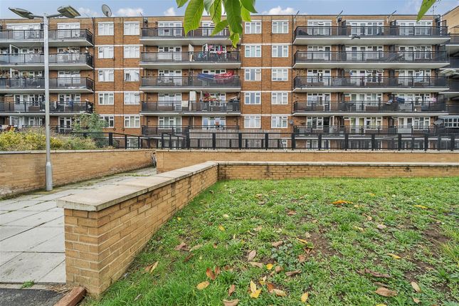 Thumbnail Flat for sale in Layard Square, London