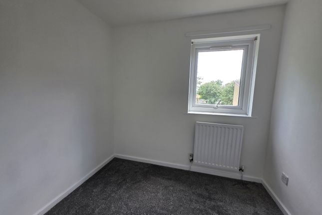 99, Guthrum Place, Newton Aycliffe photo 5