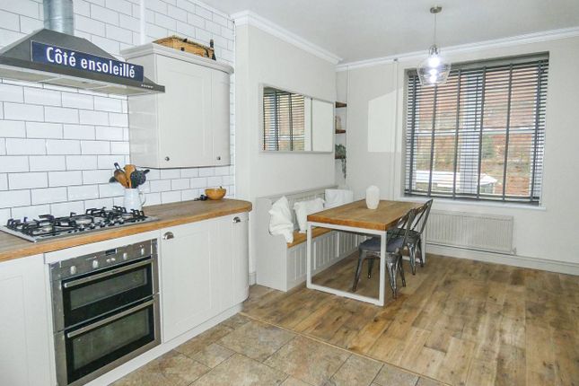 6, Sunnyside Terrace, Port Talbot photo 4