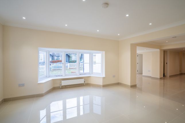 31, Shrubbery Road, Gravesend photo 3