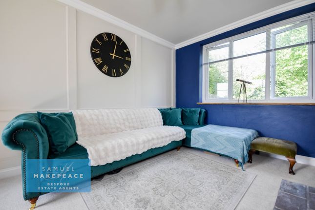 2 Trinity Place, Bucknall, Stoke-on-Trent photo 4