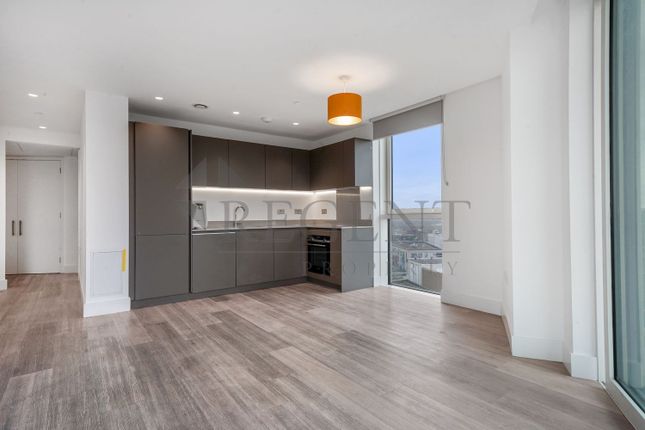 Apt 106 Hale Works Apartments, Daneland Walk, London photo 3