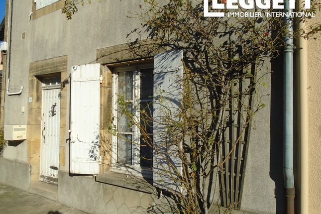 Villa for sale in Pressac, Vienne, Nouvelle-Aquitaine