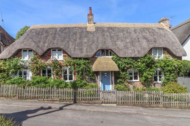 3-bed house on Long Thatch, 61, Duck Street, Andover, £825,000