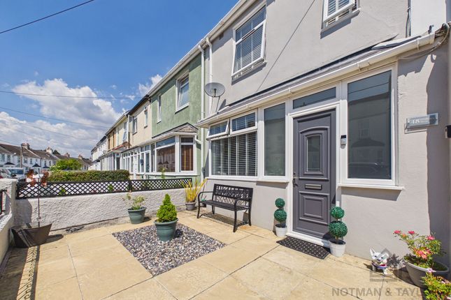 48 Clarence Road, Torpoint photo 2