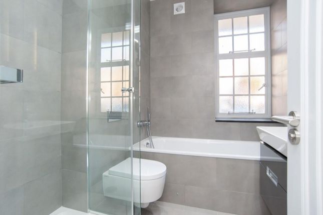 *3, Westchester Drive, London photo 4
