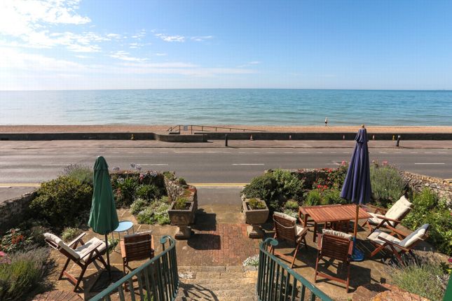 Grafton Cottage, Sandgate Esplanade, Sandgate photo 3