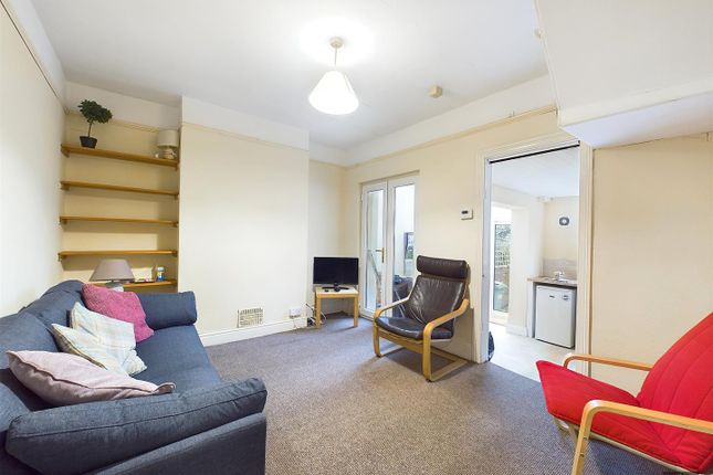 6, Iddesleigh Road, Exeter photo 2