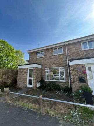Thumbnail Semi-detached house to rent in Fleming Avenue, North Baddesley, Southampton