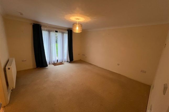21, Honeywell Close, Leicester photo 5
