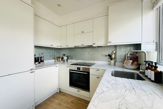 Leighton Road, West Ealing photo 3