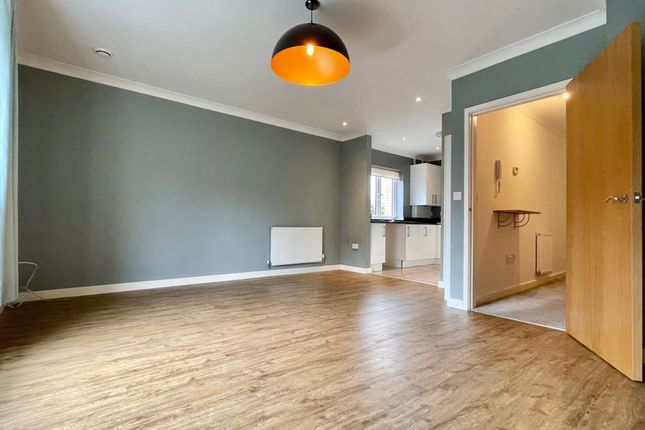 8 Addison Mews Gentian Way, Weymouth photo 4
