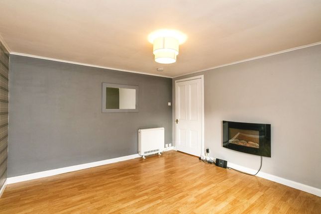 Flat for sale in Main Street, Alford