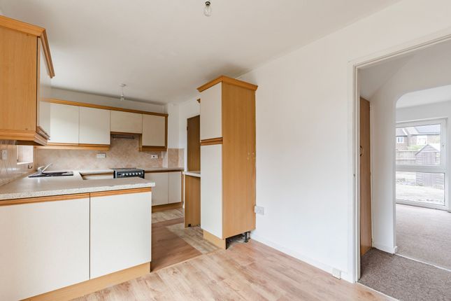 10 Bullemer Close, Norwich photo 4
