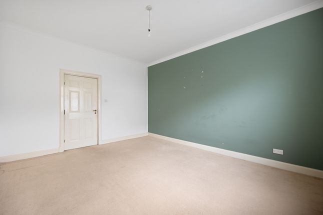 Flat for sale in Queens Drive, Queens Park, Glasgow