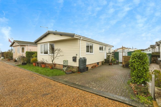2-bed caravan on 2A Greenacres Park,, Debenham Corner, Stowmarket, £110,000