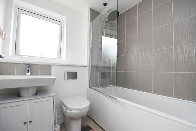 20 Amersham Street, Salford photo 4