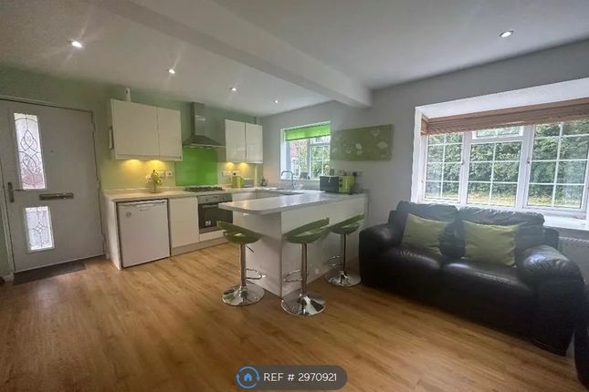 Milverton Green, Luton photo 3